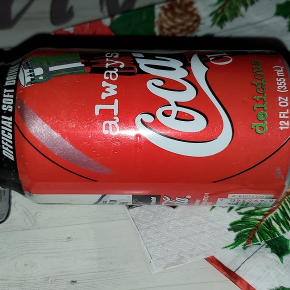 Coca-Cola Bottle / Can Race  Car  Collectible - Picture 8 of 8
